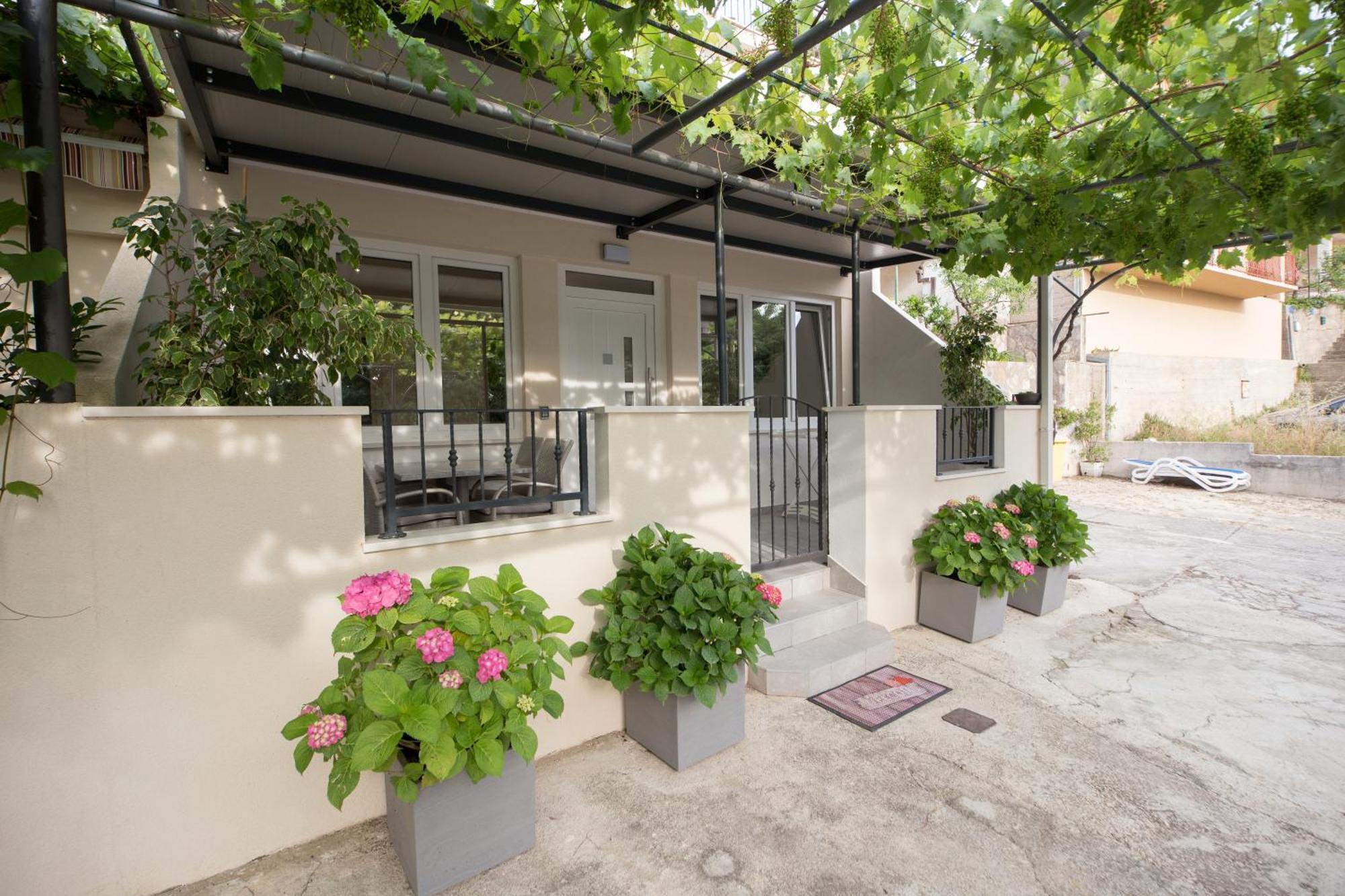 Villa Milenka - Apartmani Gorana Tučepi Chambre photo